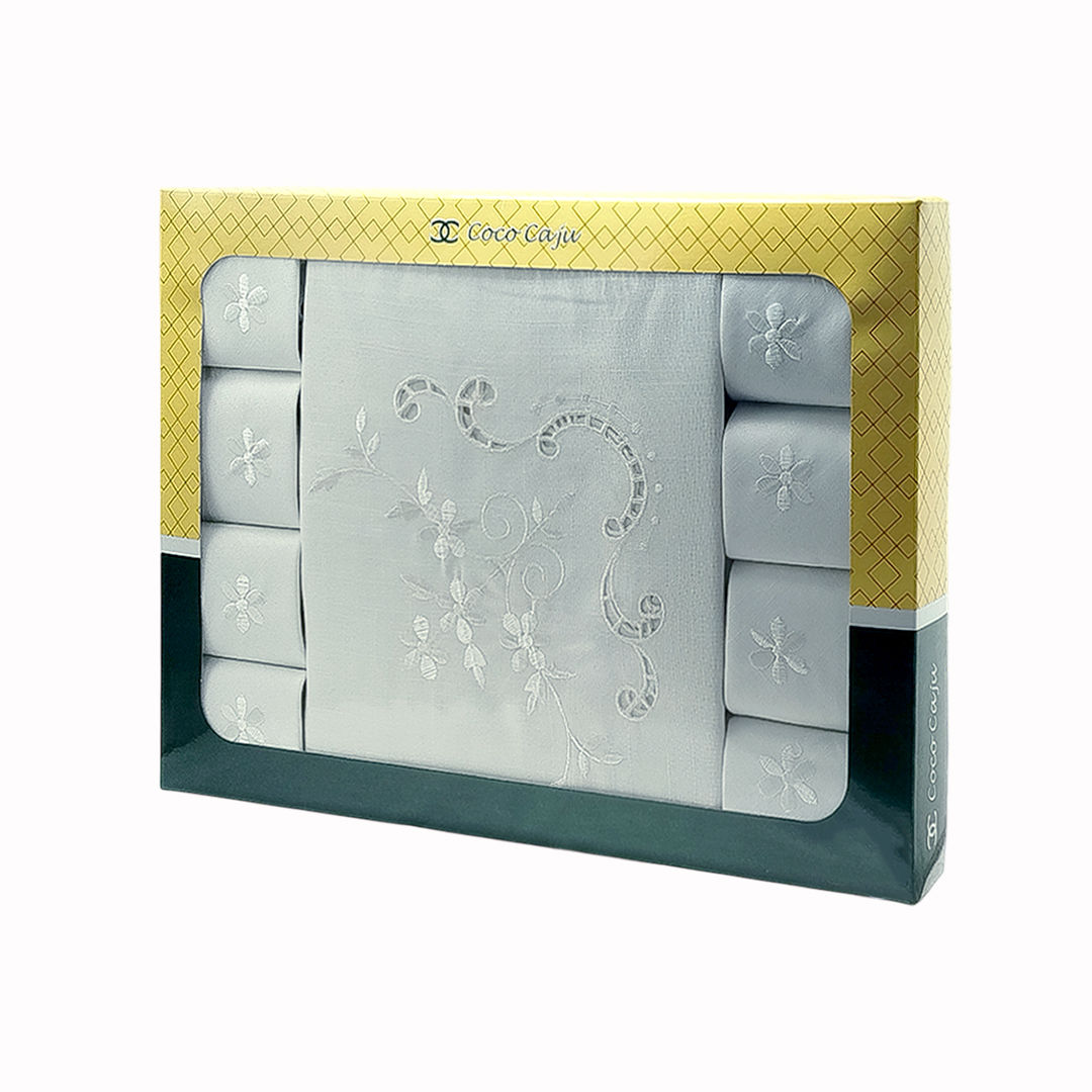 Toalha de mesa 180x220 com 8 guardanapos 100% poliéster