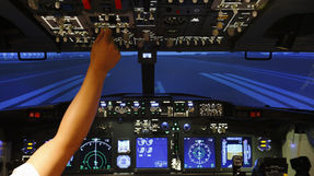 Human Factors in Simulated Avionics - Simtek