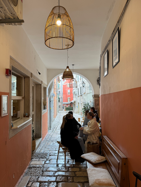 Visit Istria, Augusto Coffee Shop