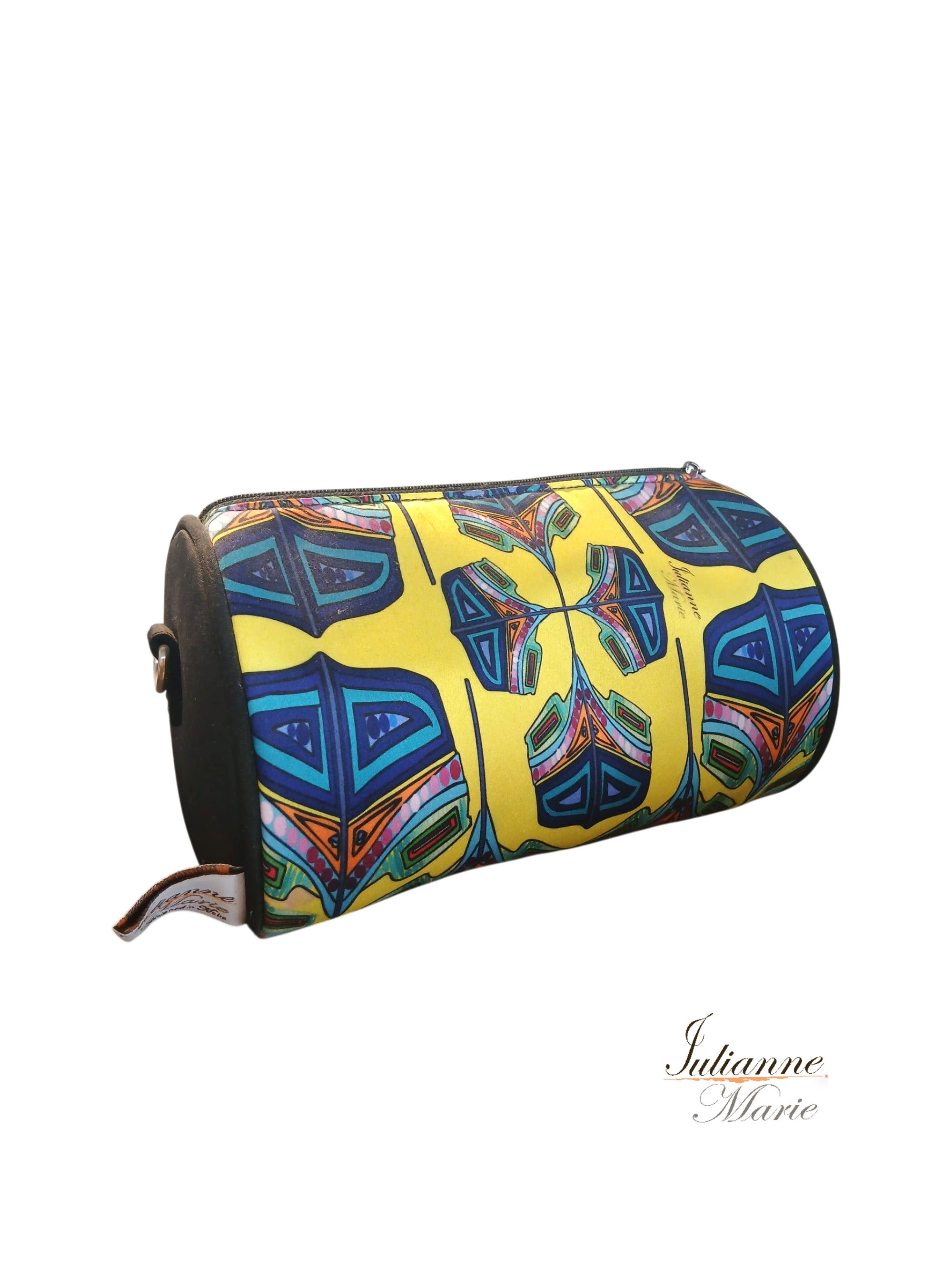 Luzzu barrel bag