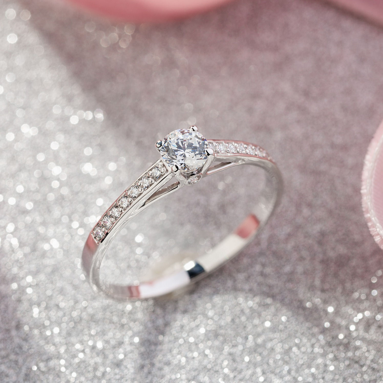 Каблучка для заручин 709