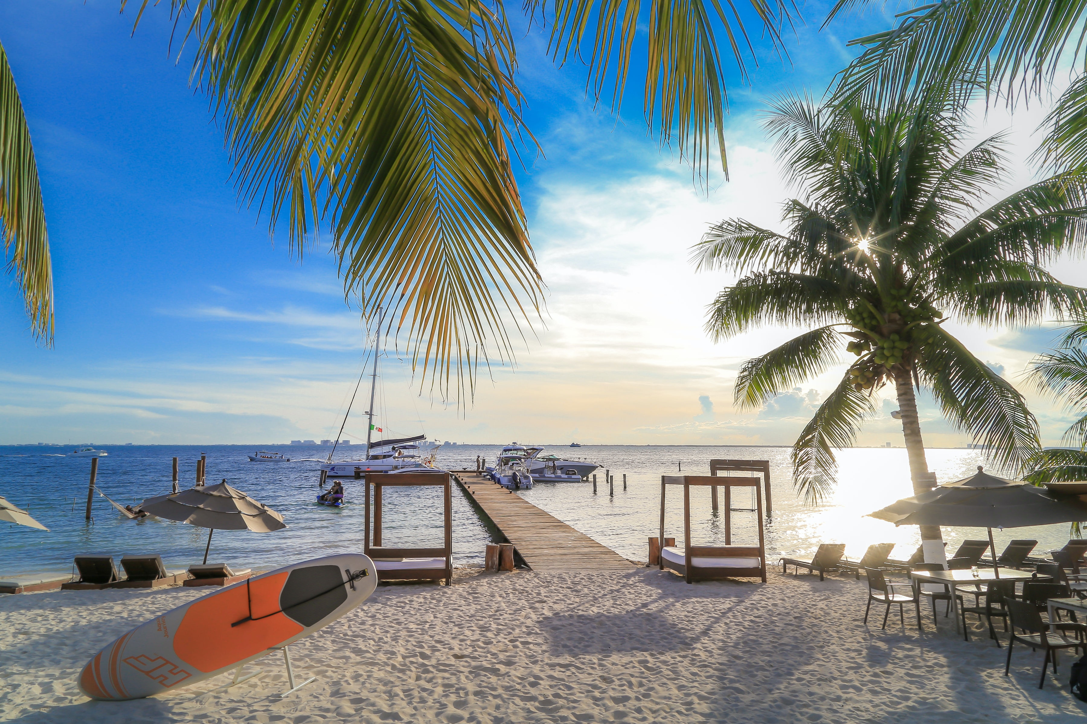 Isla Mujeres Travel Hacks: Save On Golf Cart Rental, Condos & Yacht Rentals