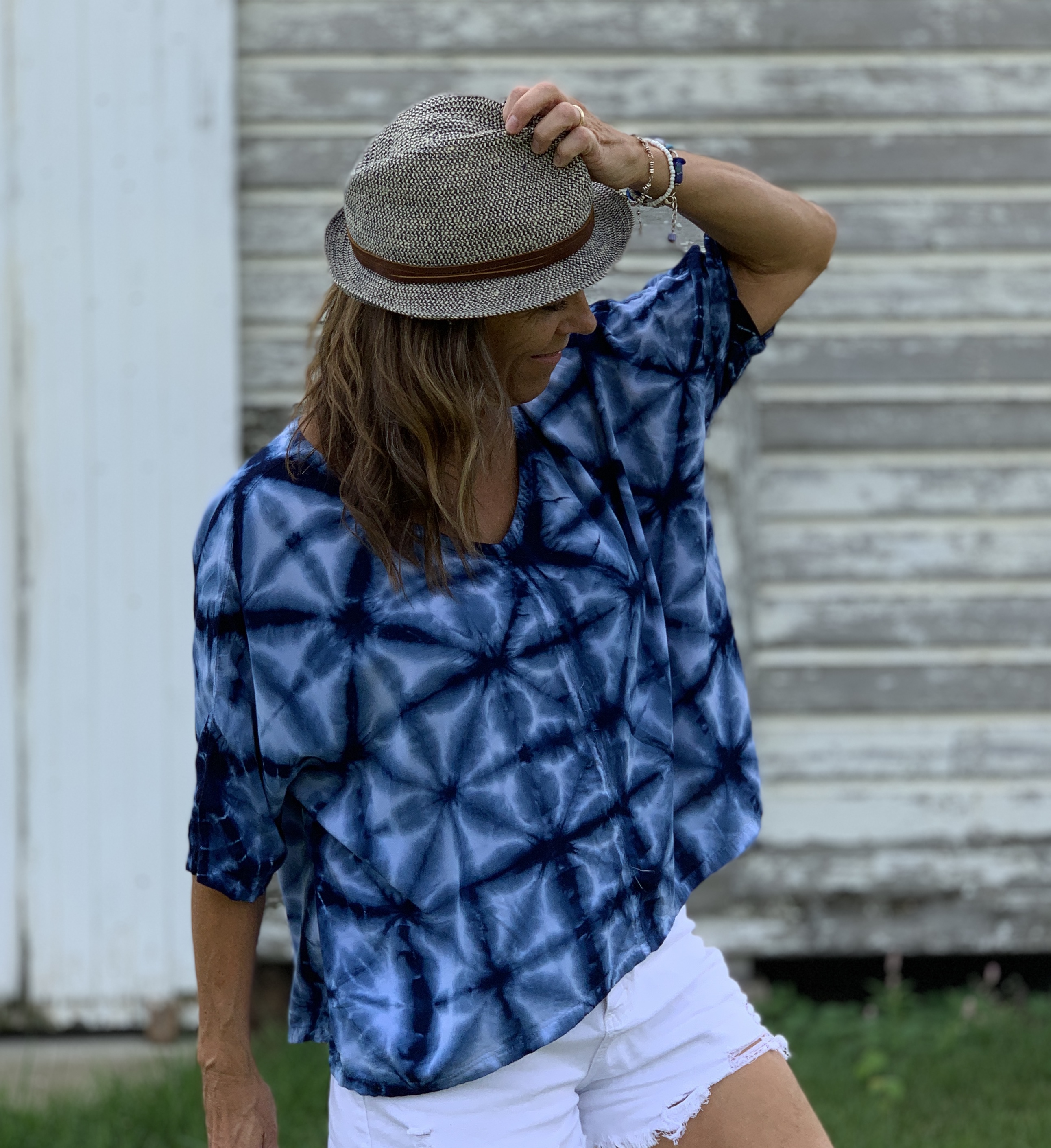 Hi-Lo short sleeve t-shirt in rayon