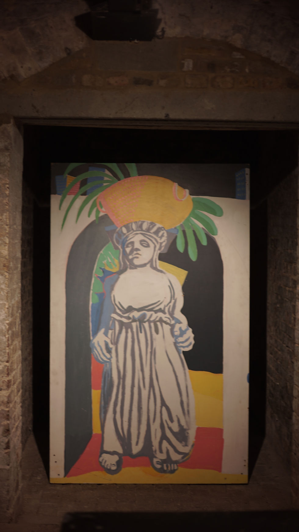Caryatid, Daniel MacCarthy
