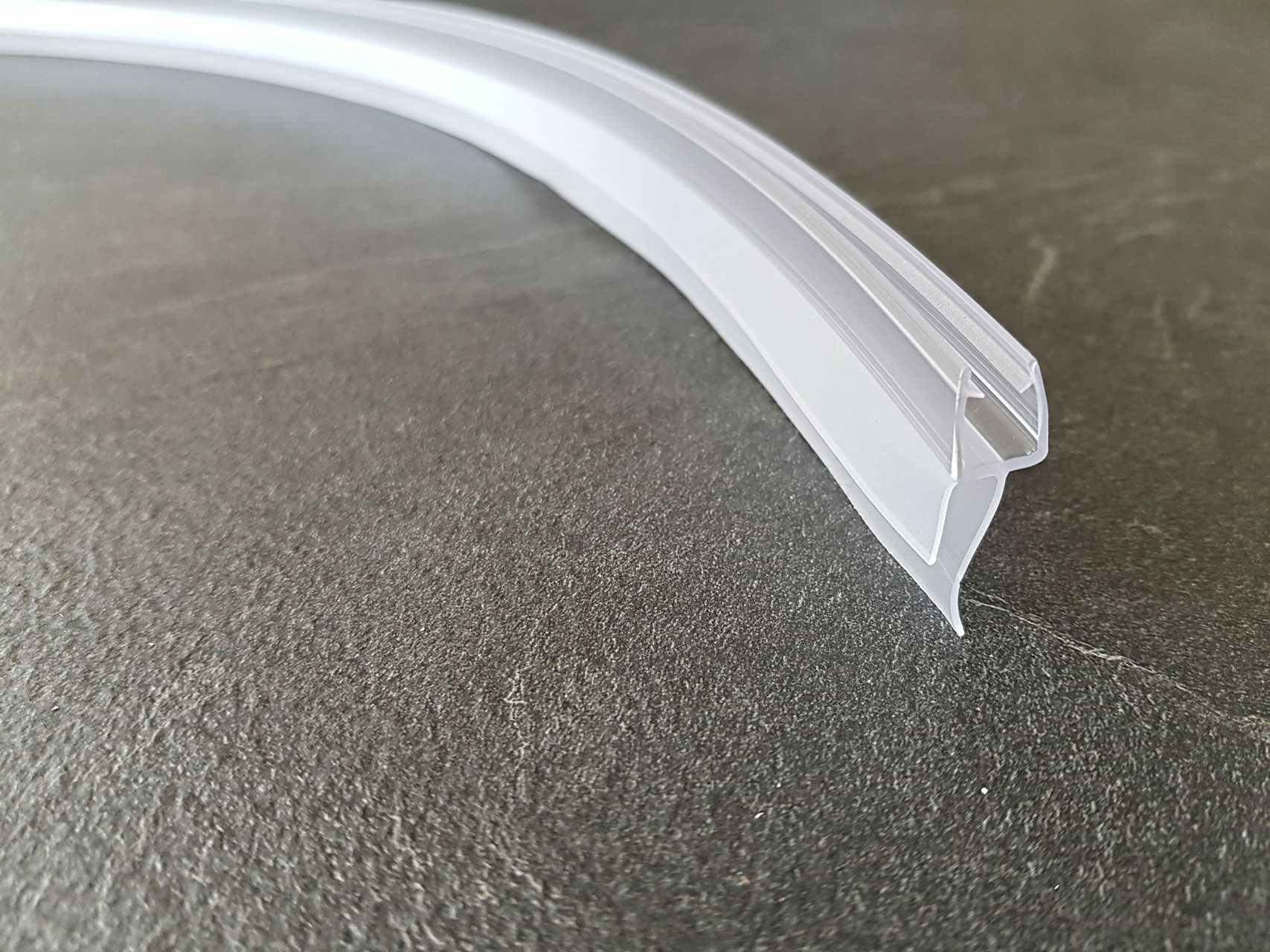 gebogene Dusch-Türdichtung mit 20 mm Dichtleiste, Art. Nr. 1600567