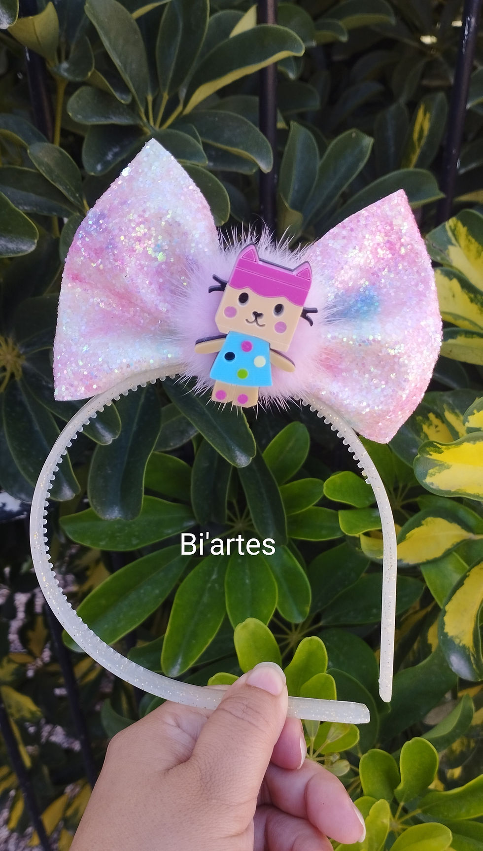 Miniatura: TIARA LAÇO GABBY