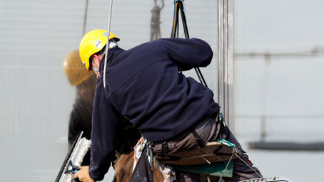 Trabajos verticales en Valencia: soluciones rápidas, seguras y sin andamios