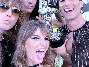 ai Måneskin va il premio Mtv Music Awards