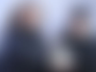 Hinter der Tür dieser Welt - Dietro la porta di questo mondo di Lucia Nikolov Paternostro