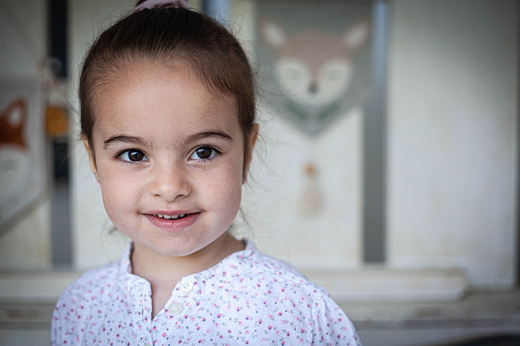 Lachendes Mädchen, Kindergarten, Kita, Kindergartenfotografie, Neuwied, Linz am Rhein, Koblenz, Montabaur, echtes Lachen,