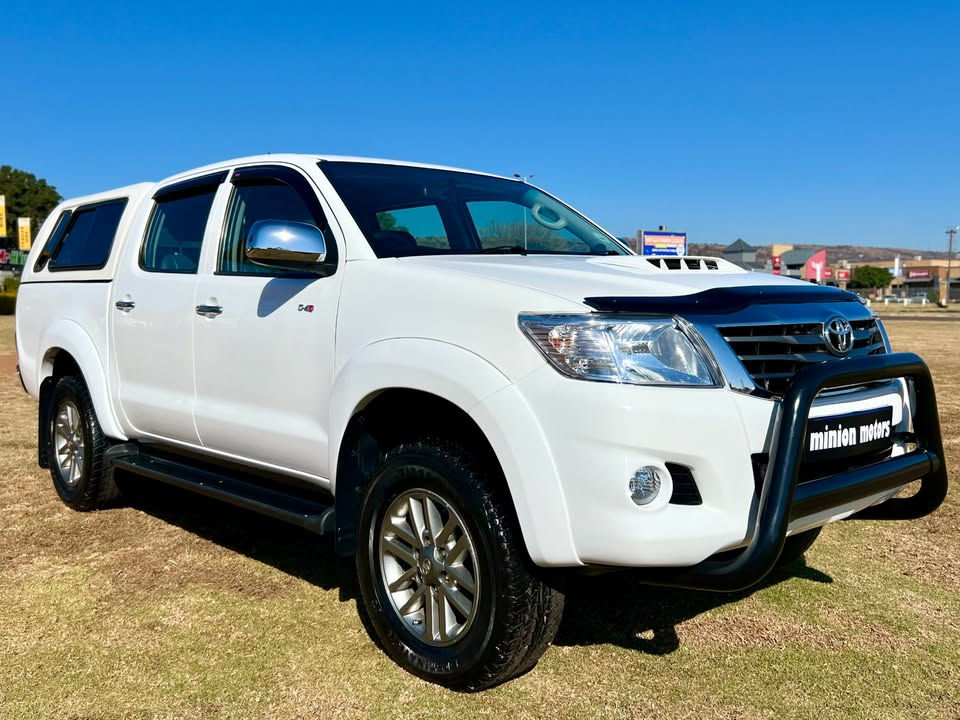 R299 900