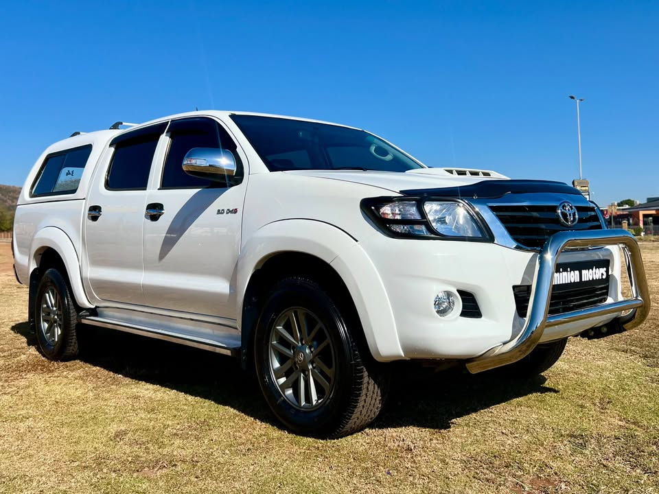R299 900