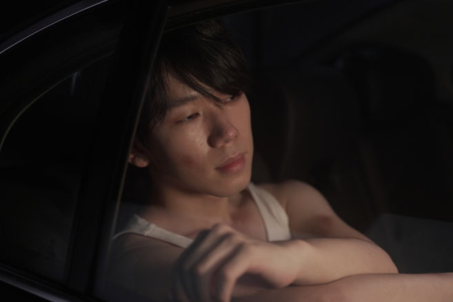 THE CHIAMS Too Far Gone Evan Chiam single 4