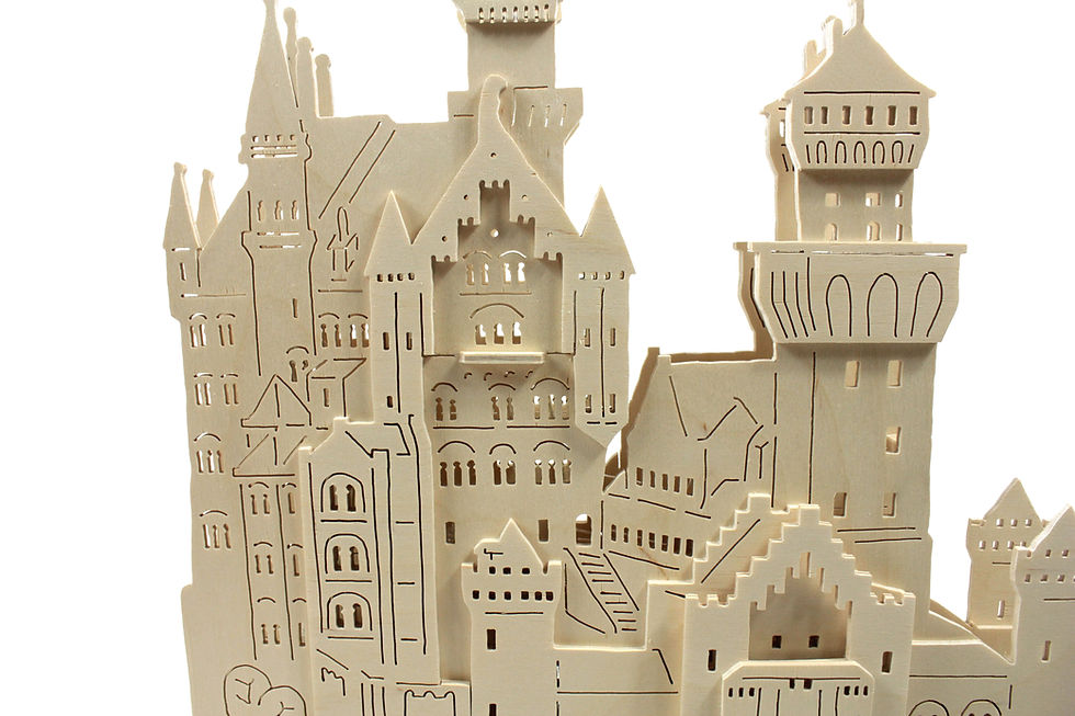 Miniaturbild: Schloss Neuschwanstein aus Holz