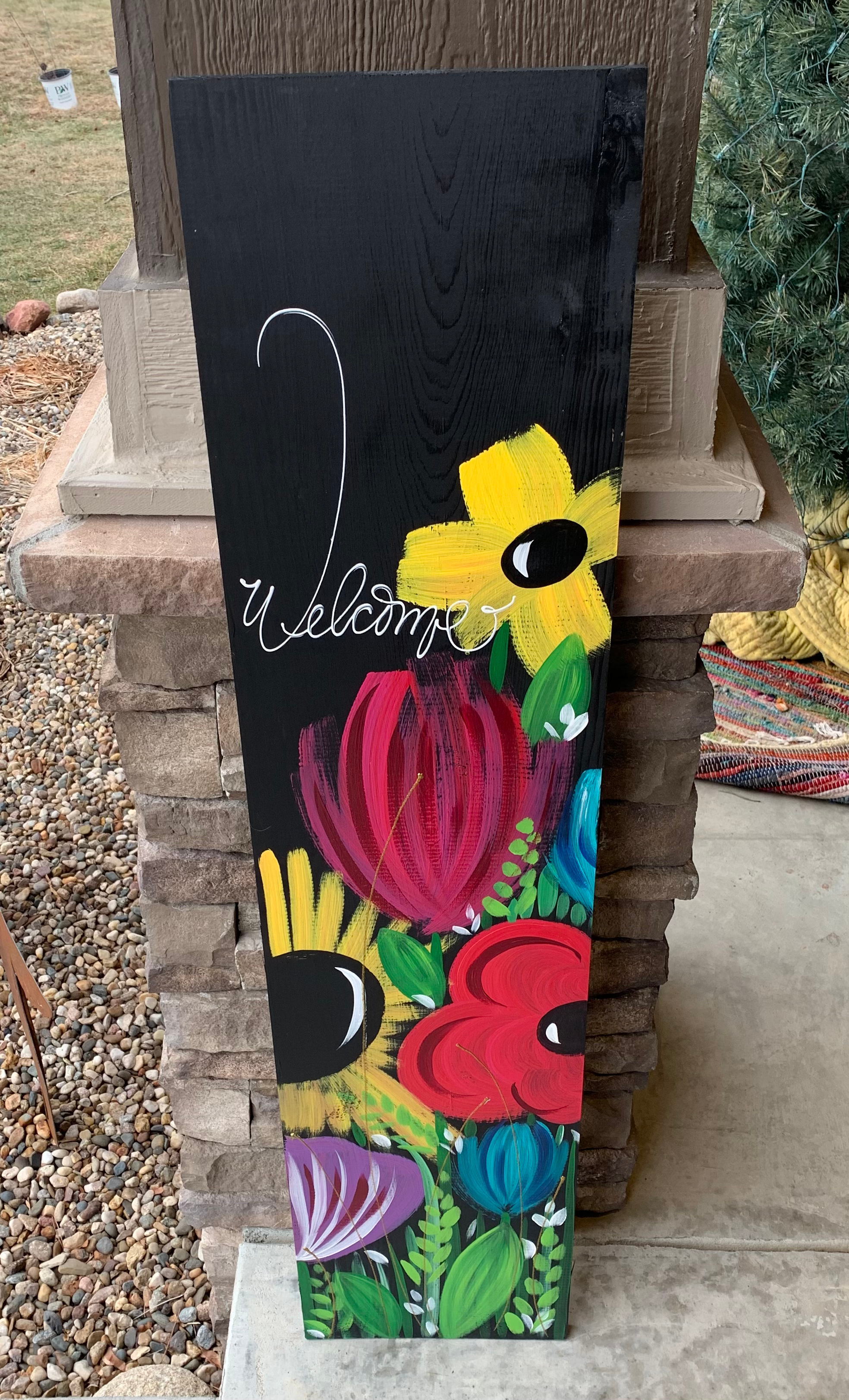 REWIND "Welcome" Flowers on Black Porch Board