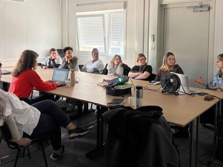 Retour sur notre action IA auprès de ASSOCIATION FRIPLAV 70 avec Aurélie ETIENNE🤝