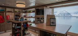 Ocean Albatros Boutique