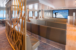 Interior 8