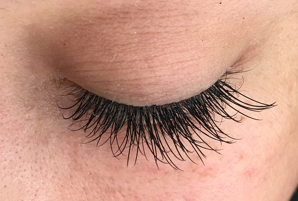 Thumbnail: Classic Eyelash Extension Certification