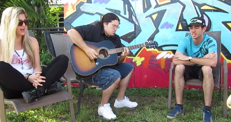 ALPHA Q PERFORMING ACOUSTIC!