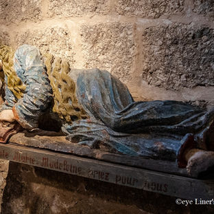Vinciane Liners
Photographe d'Art Spirit et Géobiologue en Haute-Loire
Harmonisation de l'Être et des Lieux
Soins énergétiques
Saint Privat d'Allier
Auvergne Rhône Alpes
