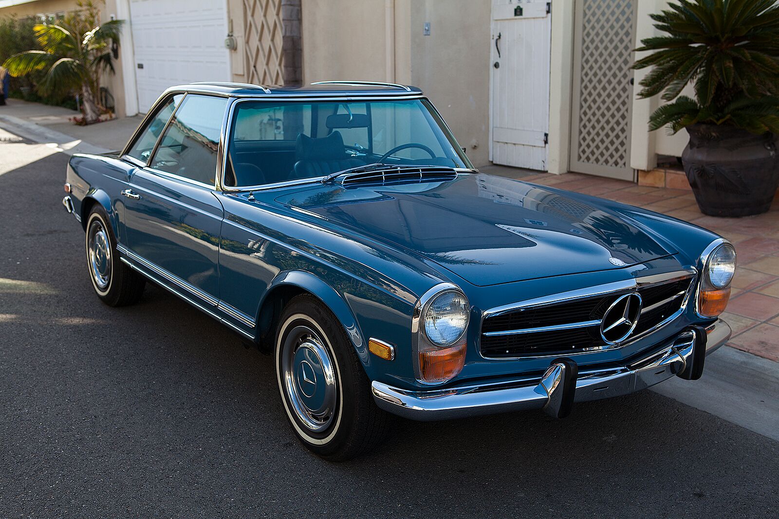 Mercedes 280SL 38.586 miles