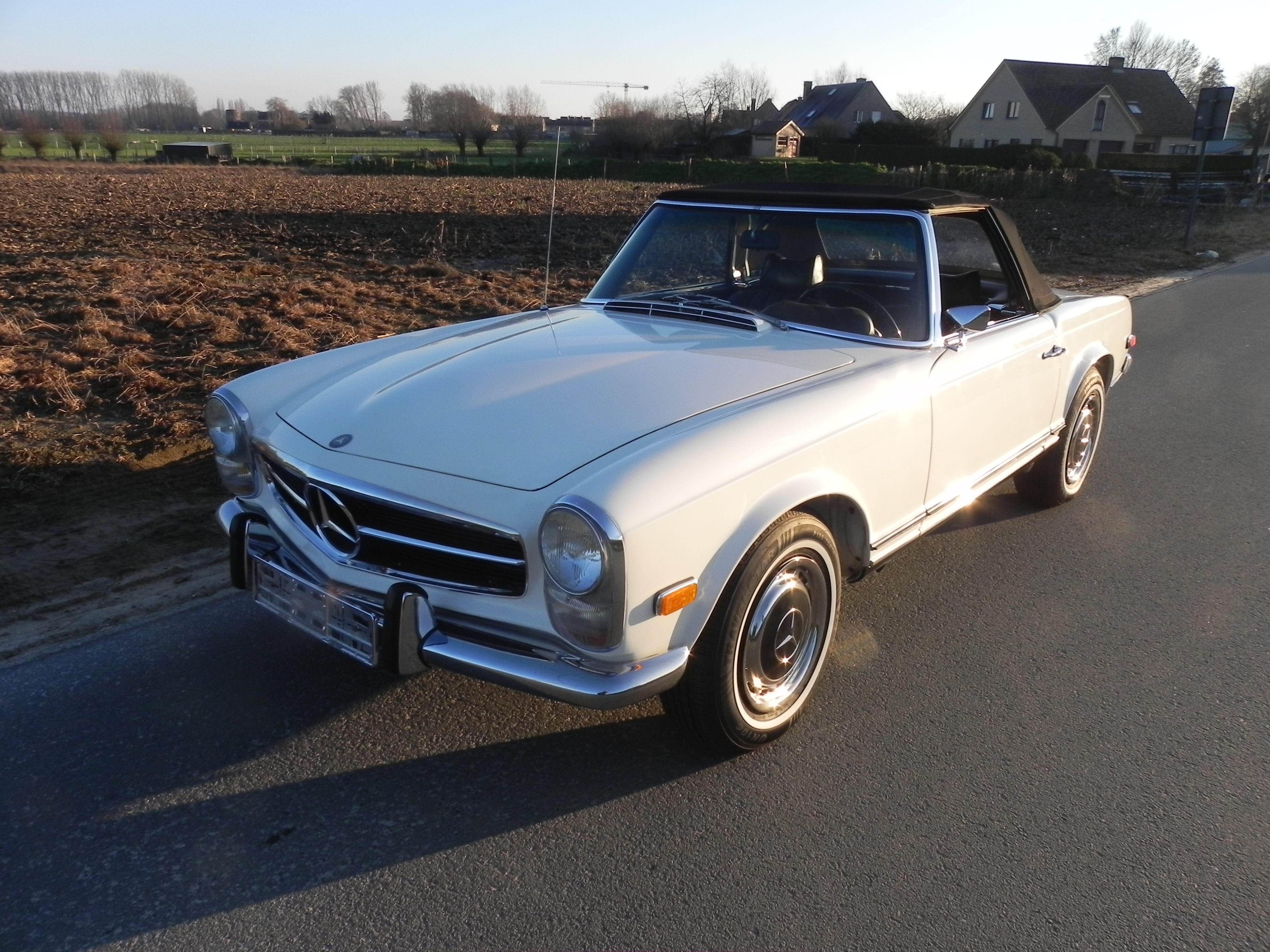 Mercedes 280SL