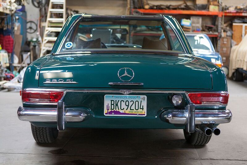 Mercedes Benz 280SL