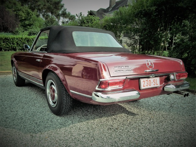 Mercedes-Benz 230SL