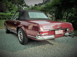 Mercedes-Benz 230SL