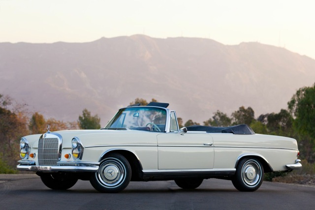 Mercedes 300SE Cabrio
