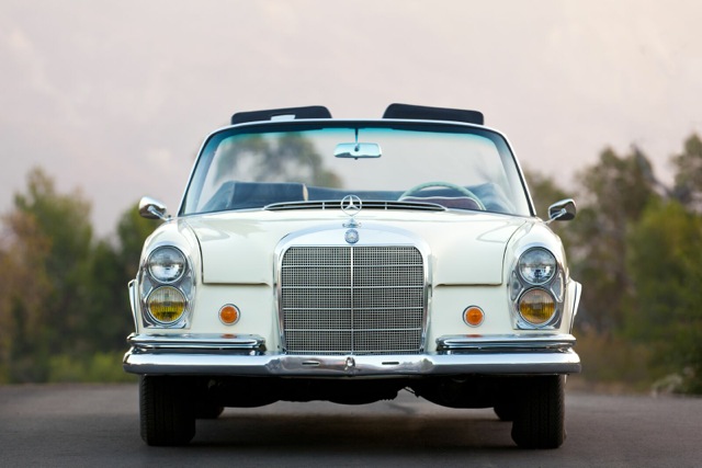 Mercedes 300SE Cabrio