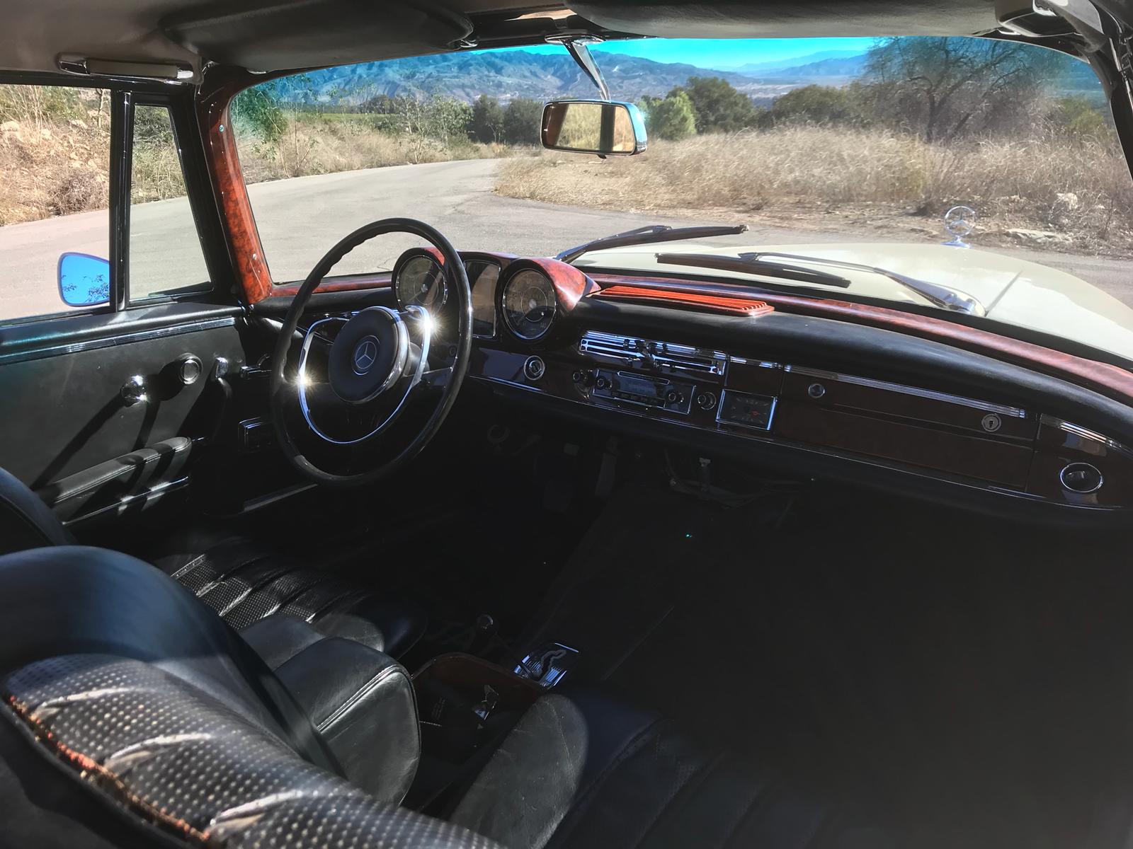 Mercedes 300SE
