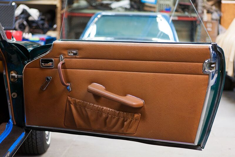 Mercedes Benz 280SL