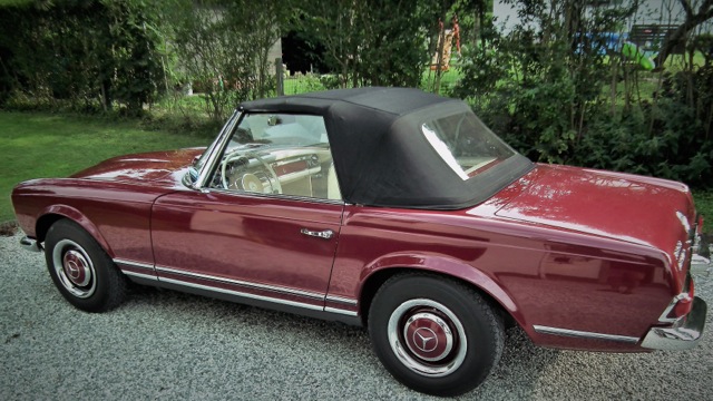 Mercedes-Benz 230SL