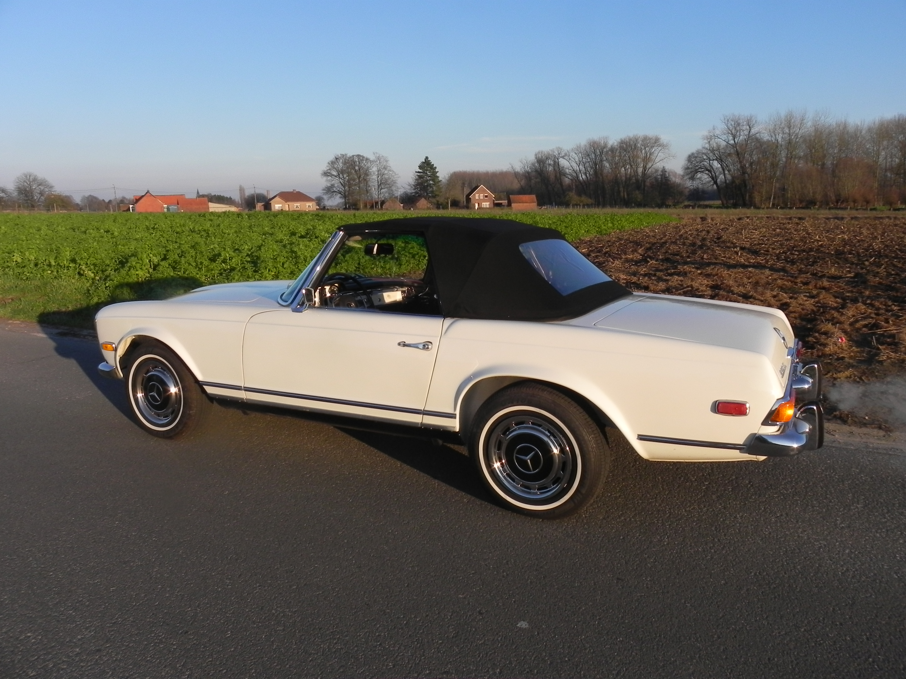 Mercedes 280SL