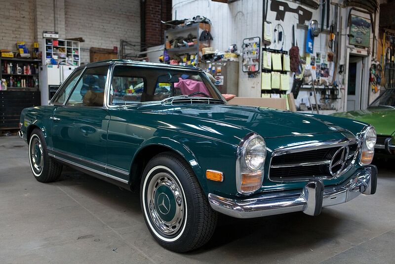 Mercedes Benz 280SL