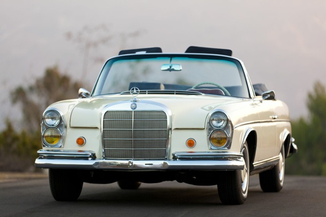 Mercedes 300SE Cabrio