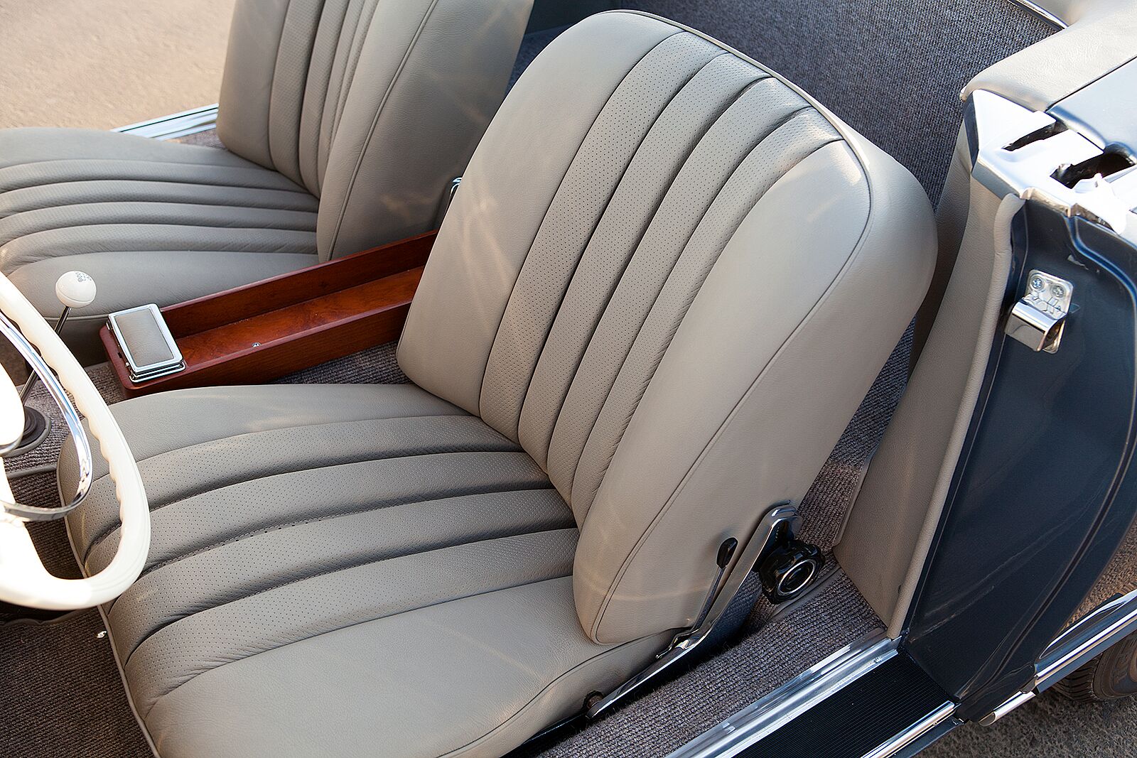 Mercedes 230SL