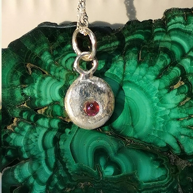 Miniature : Brute _ Pendentif floral
