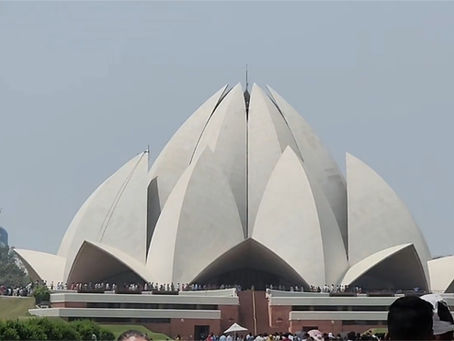 Lotus Temple, Delhi: A Modern Architectural Wonder & Baháʼà House of Worship
