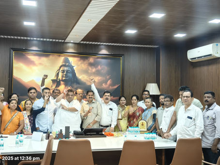 प्रधानमंत्री माननीय श्री नरेंद्र मोदी जी के आवाहन पर, माननीय श्री अमित जी साटम आमदार मुंबई अध्यक्ष भाजप इनके सूचनानुसार आज के बैठक घटी GST का जनता को लाभ हो रहा है यही जन जन तक पोहोचाकर जागरूकता लाने