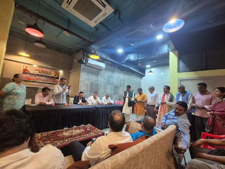 ‘भारत विकास परिषद’च्या आरे शाखा दायित्व ग्रहण समारोह कार्यक्रमास धडक कामगार युनियनचे संस्थापक महासचिव कामगार नेते अभिजीत राणे यांनी प्रमुख अतिथी म्हणून उपस्थिती लावली यावेळी सतेंद्र शर्मा यांना अध्यक्