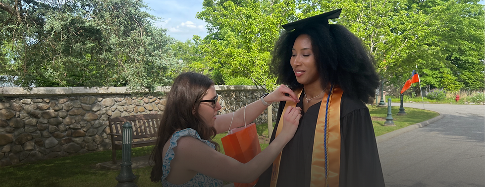 Alumni Pinning at Commencement