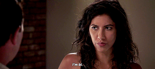 Rosa Diaz de Brooklyn 99 revelando que é bi