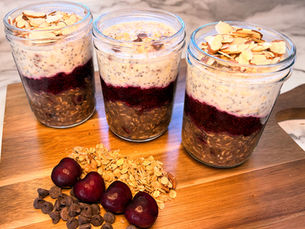 Black Forest Cake Overnight Oats