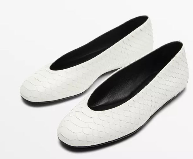 Ballet flats with leather detail, white