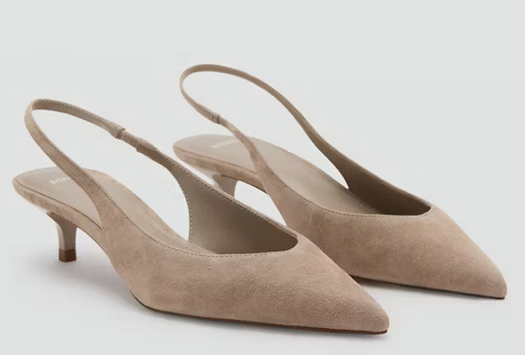 Suede shoe with kitten heel