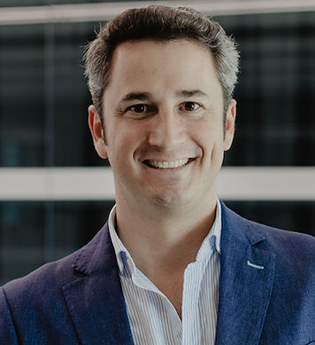 Foto Luis Prados_edited.jpg