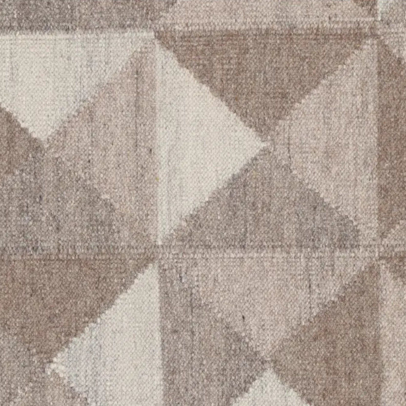 Why Wool Rugs Are Sydney’s Natural Humidity Regulators?